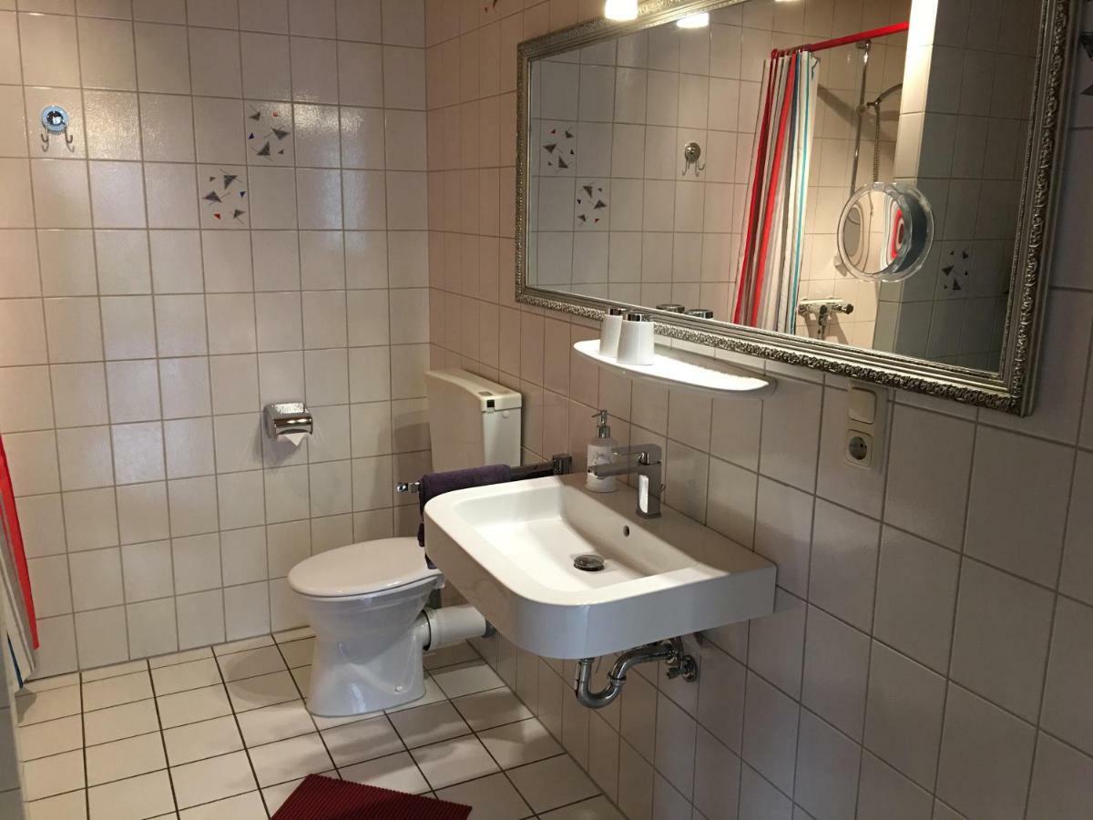 Ferienwohnung Martina ツェル・アン・デル・モーゼル エクステリア 写真